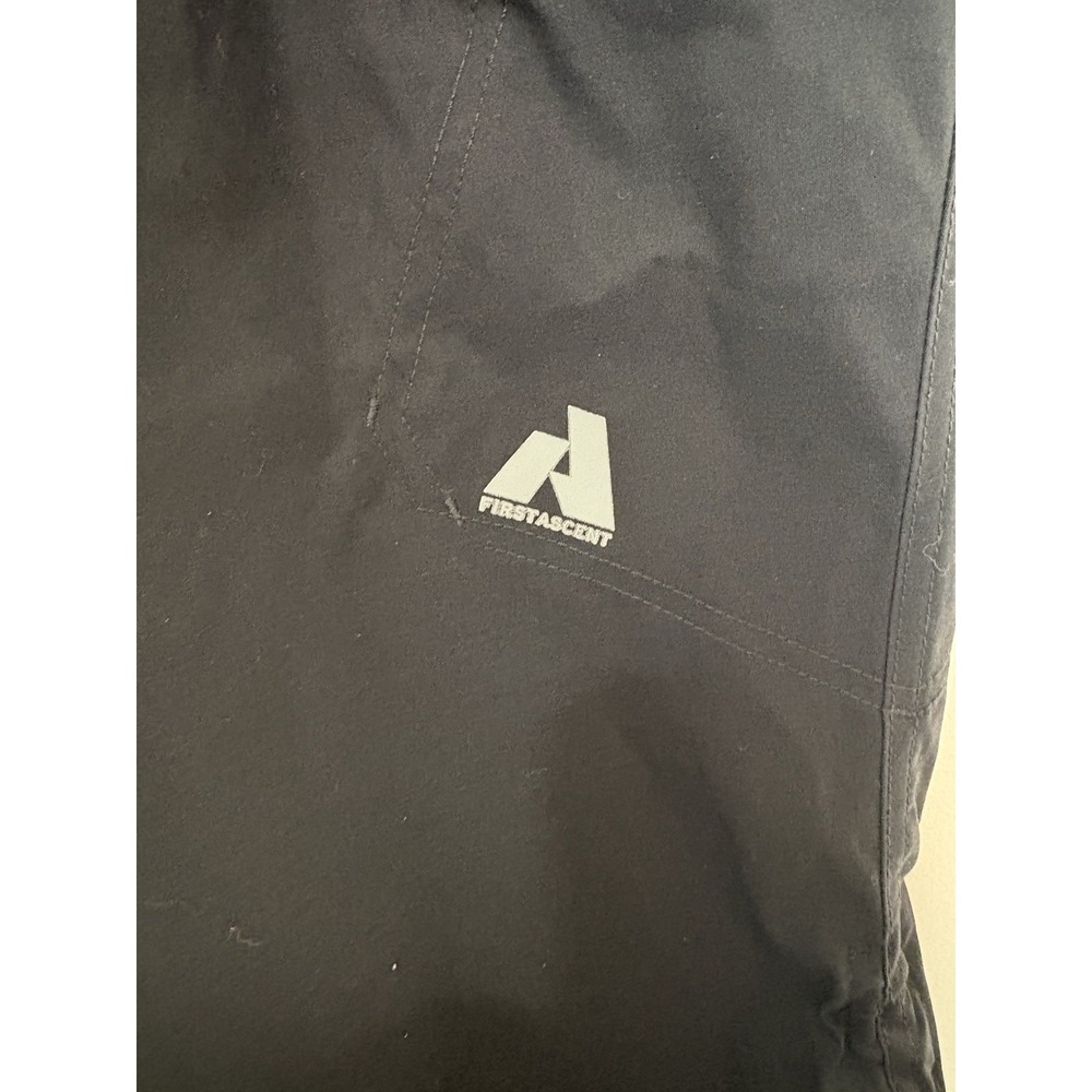 Eddie Bauer First Ascent Black Cargo Capri Pants Size 12 Petite Outdoor Hiking - Picture 2 of 6